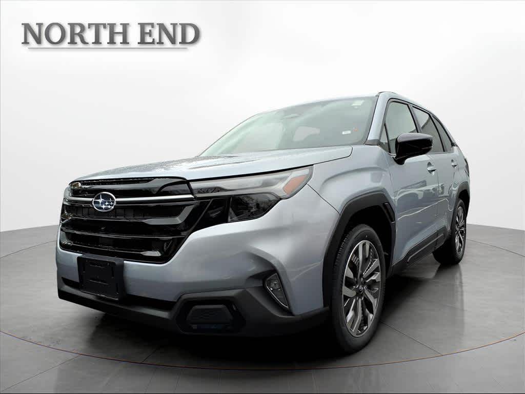 2025 Subaru Forester Touring's photo