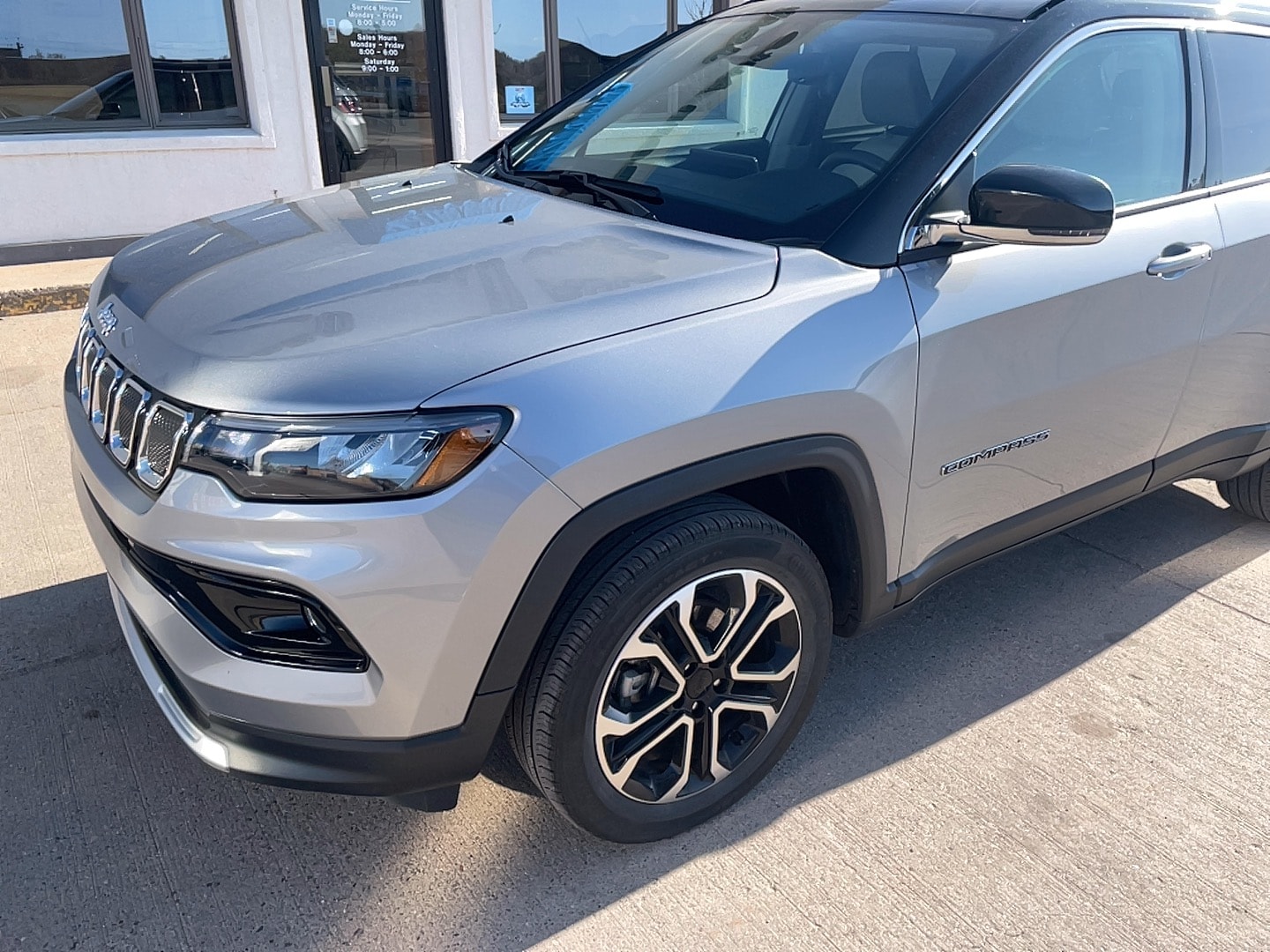 Used 2022 Jeep Compass Limited with VIN 3C4NJDCB3NT185128 for sale in Hancock, MI