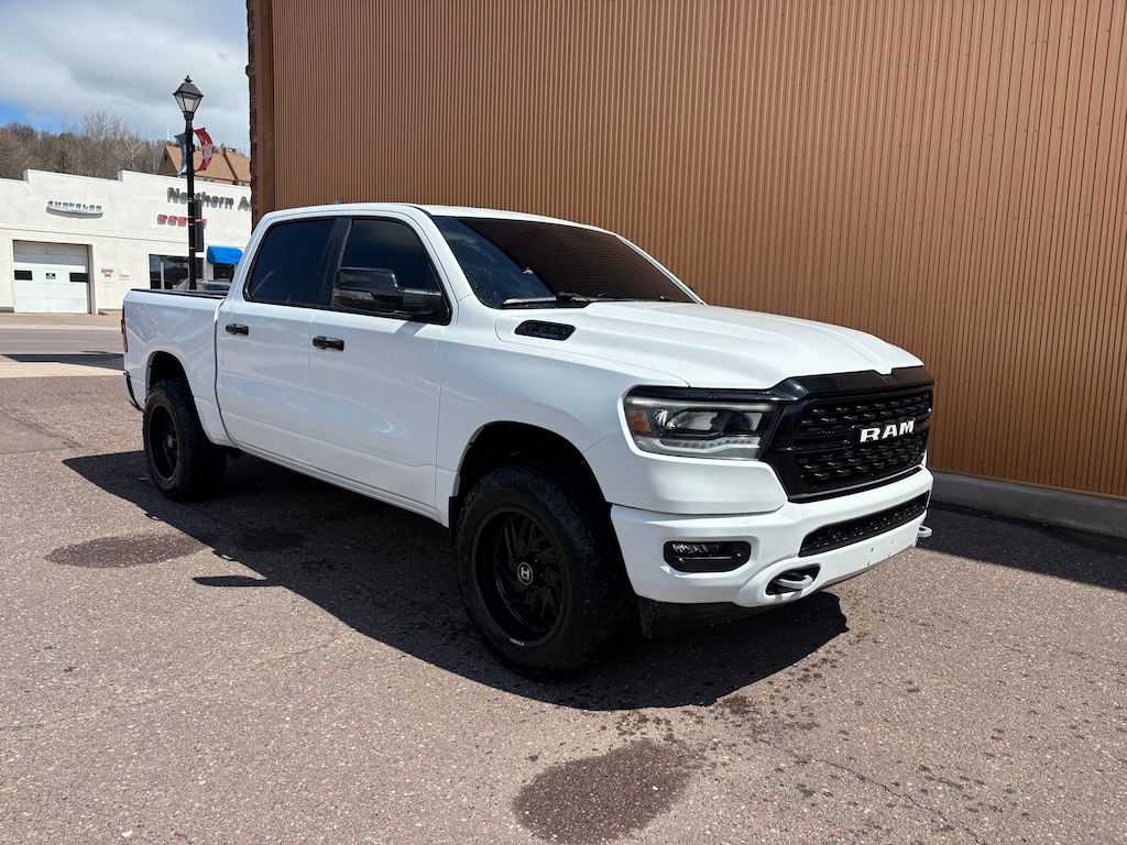 Used 2023 Ram RAM 1500 Bighorn/Lonestar Crew 4X4