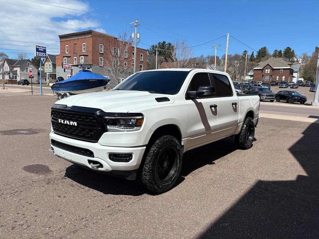 Used 2023 Ram RAM 1500 Bighorn/Lonestar Crew 4X4