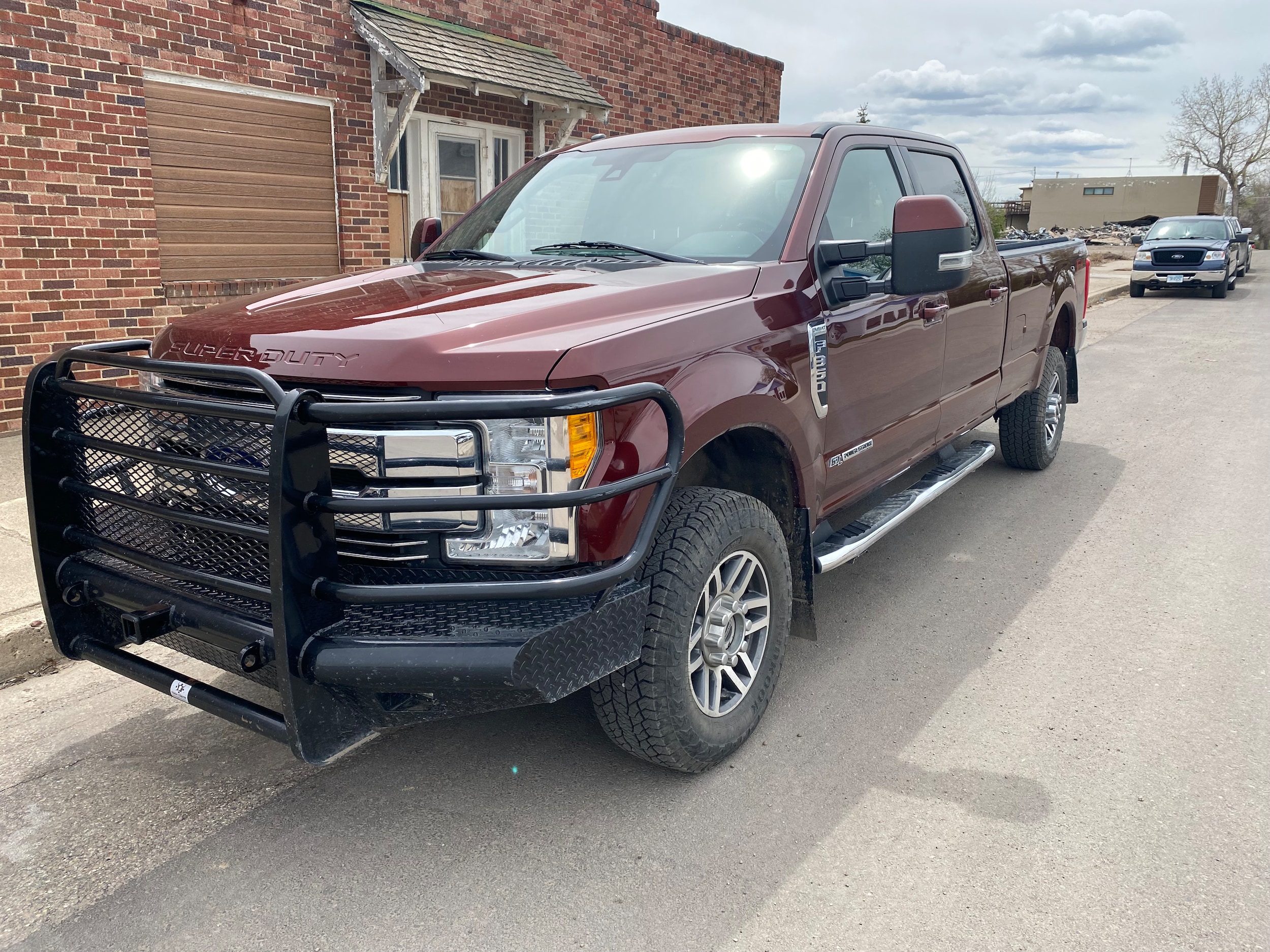 Used 2017 Ford F-350 Super Duty Lariat with VIN 1FT8W3BT5HEB66085 for sale in Cut Bank, MT