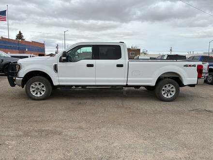 2022 Ford F-350 XLT Crew Cab