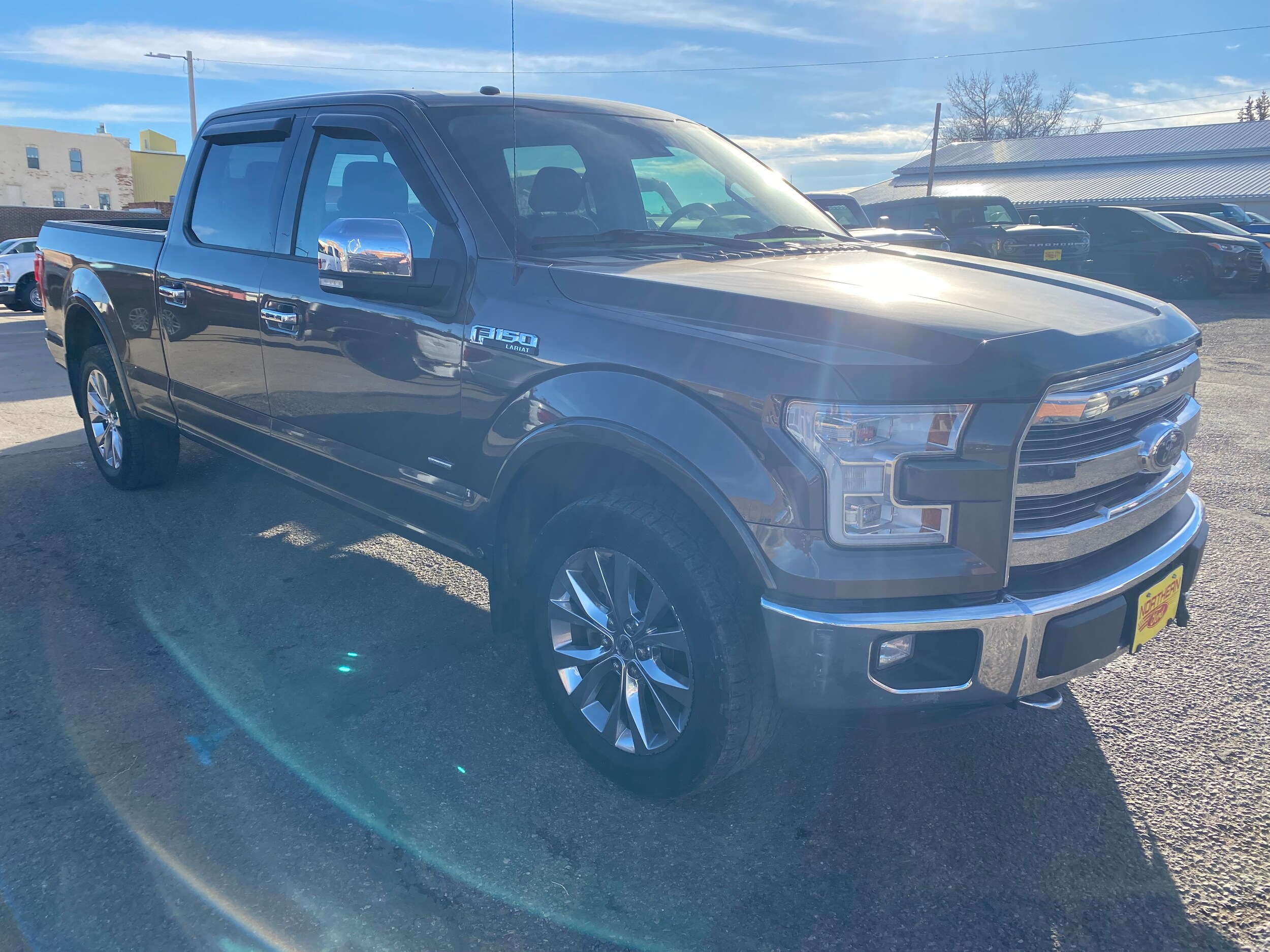 2016 Ford F-150 Lariat photo 4