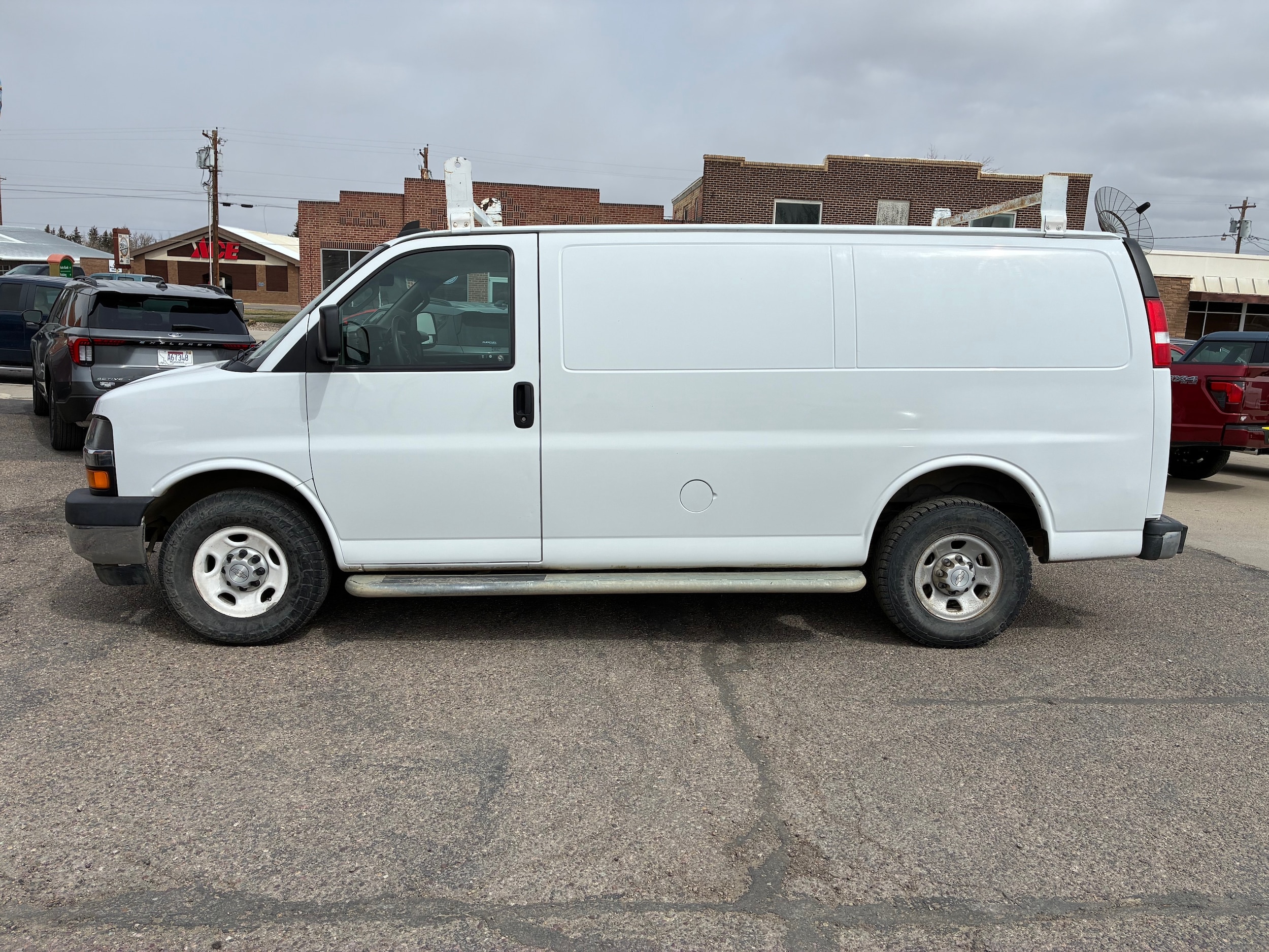 2019 Chevrolet Express Cargo Work Van