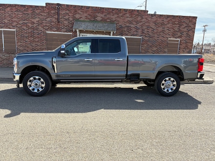 2025 Ford Super Duty F-250 Lariat TRUCK