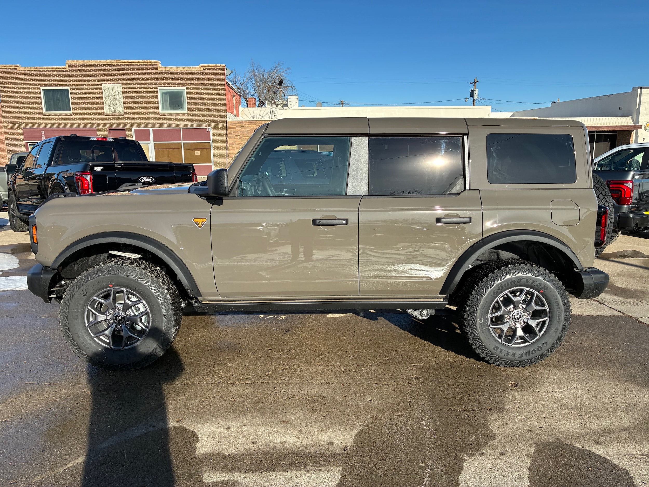 2025 Ford Bronco Badlands 4x4's photo