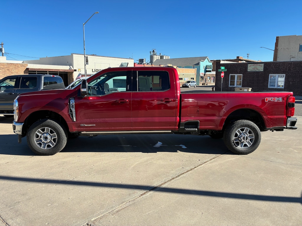 New 2026 Ford Super Duty F-350 Lariat TRUCK