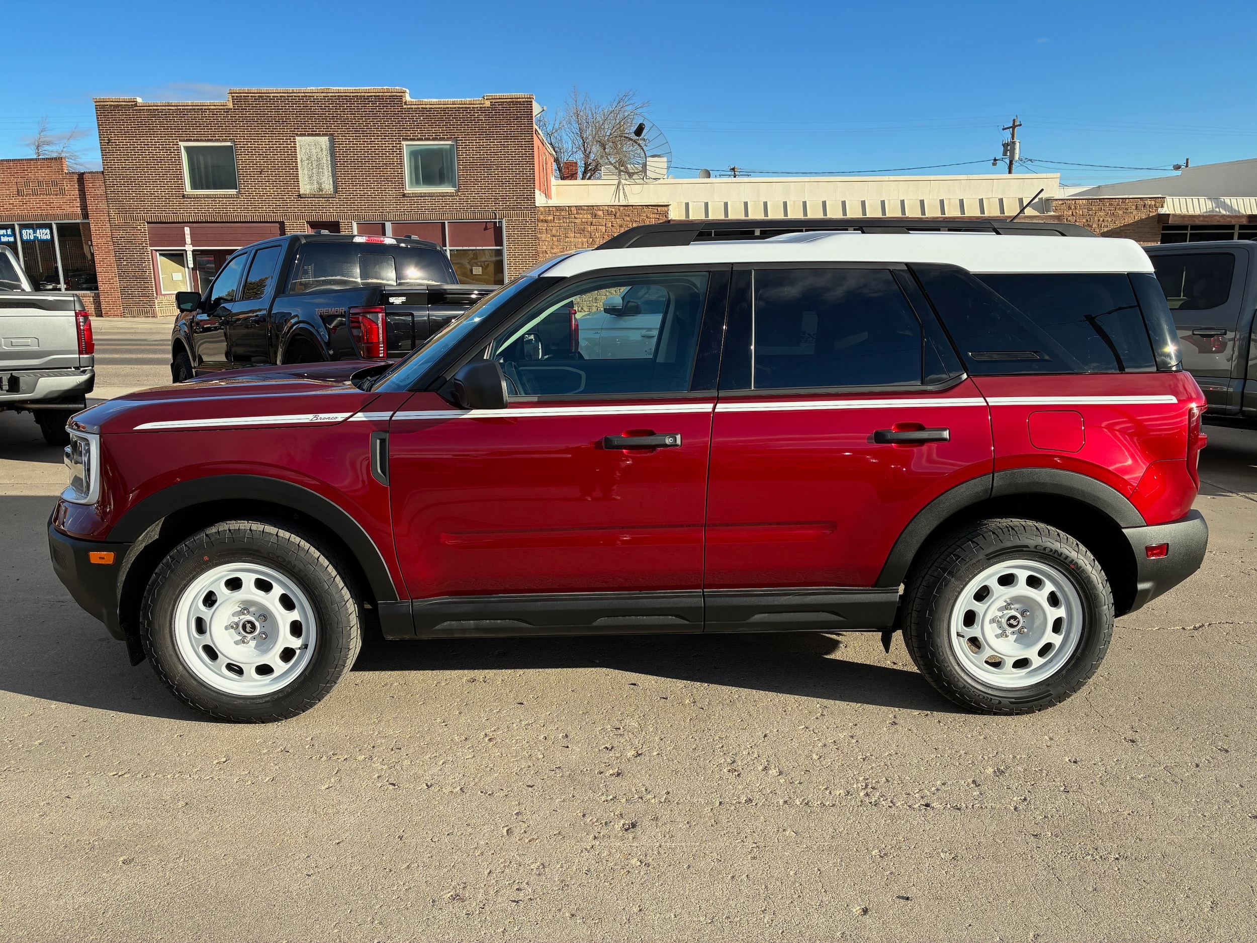 2025 Ford Bronco Sport Heritage 4X4's photo