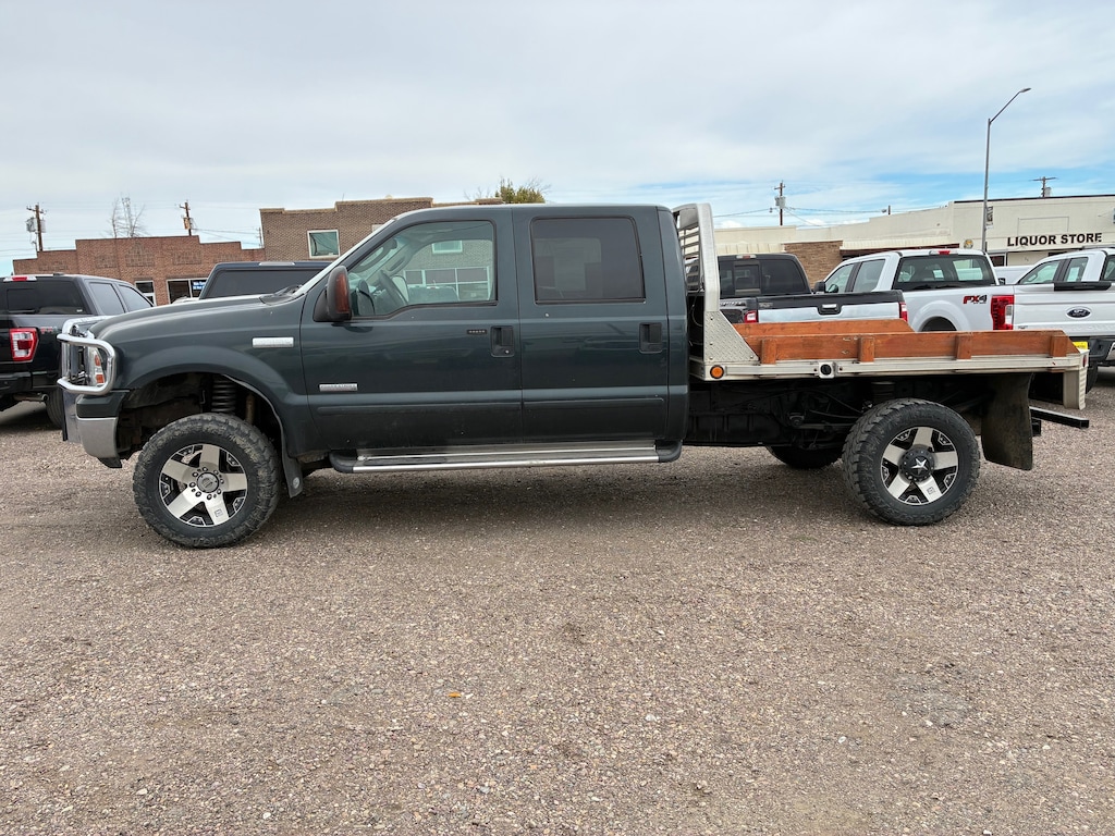 Used 2005 Ford F-350 Lariat Super Duty Crew Cab