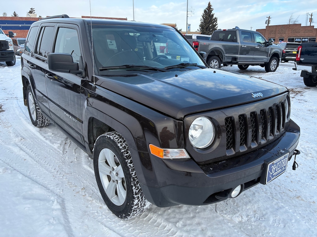 Used 2014 Jeep Patriot Latitude SUV