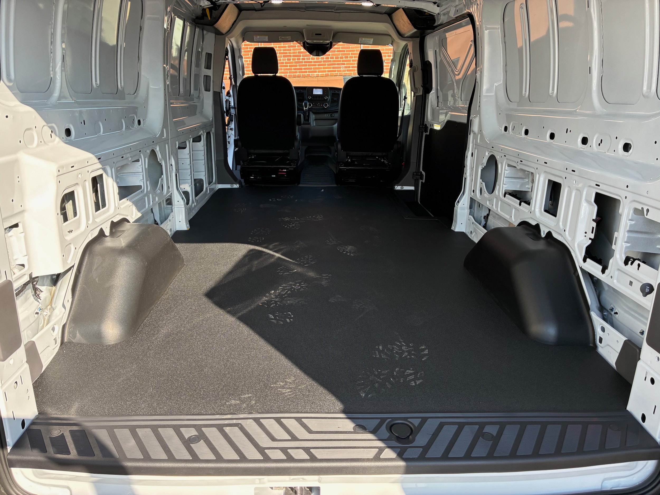 2025 Ford Transit Van Base - Photo 10