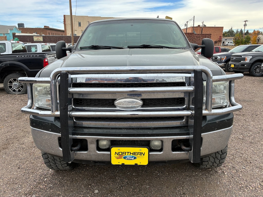 Used 2005 Ford F-350 Lariat Super Duty Crew Cab
