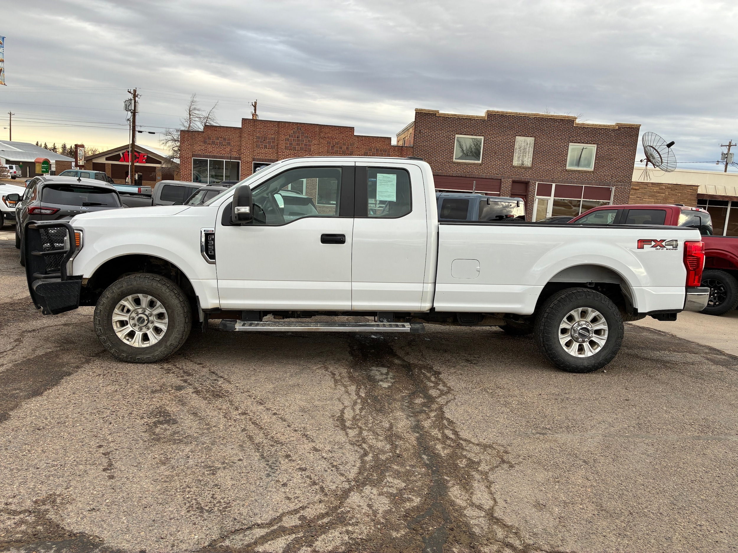 2022 Ford F-350 Super Duty XL