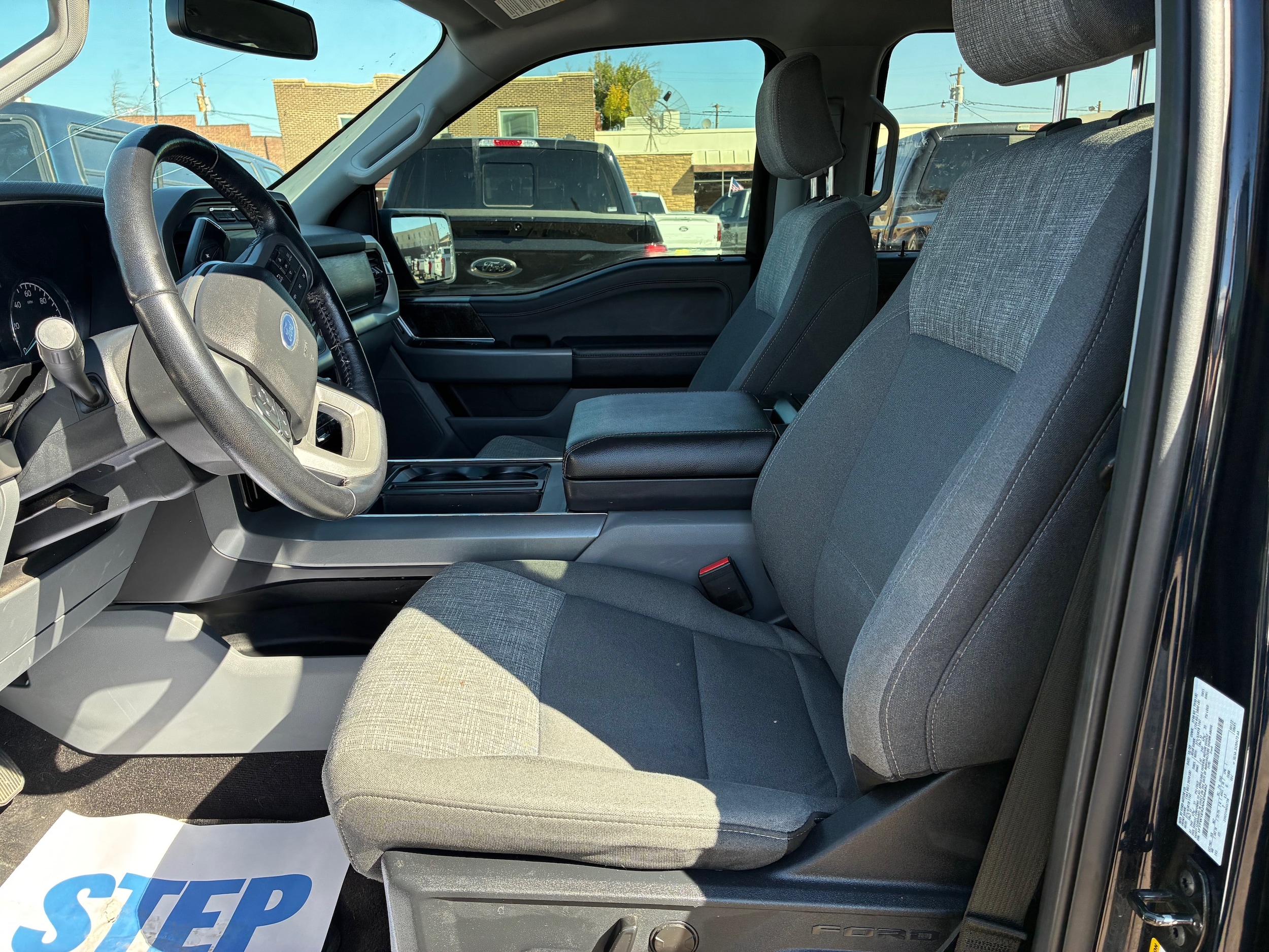 2022 Ford F-150 XLT - Photo 7