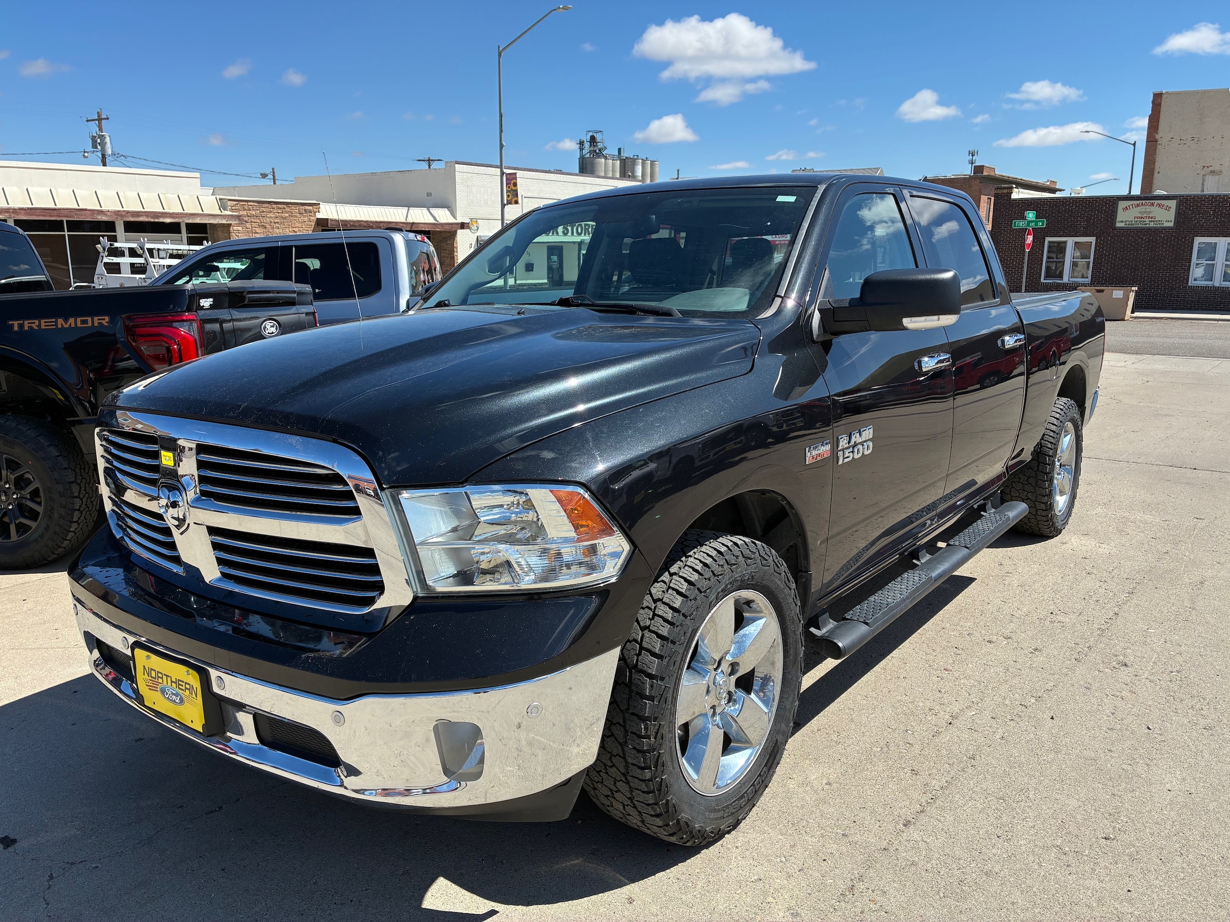 Used 2017 RAM Ram 1500 Pickup Big Horn with VIN 1C6RR7TTXHS634760 for sale in Cut Bank, MT