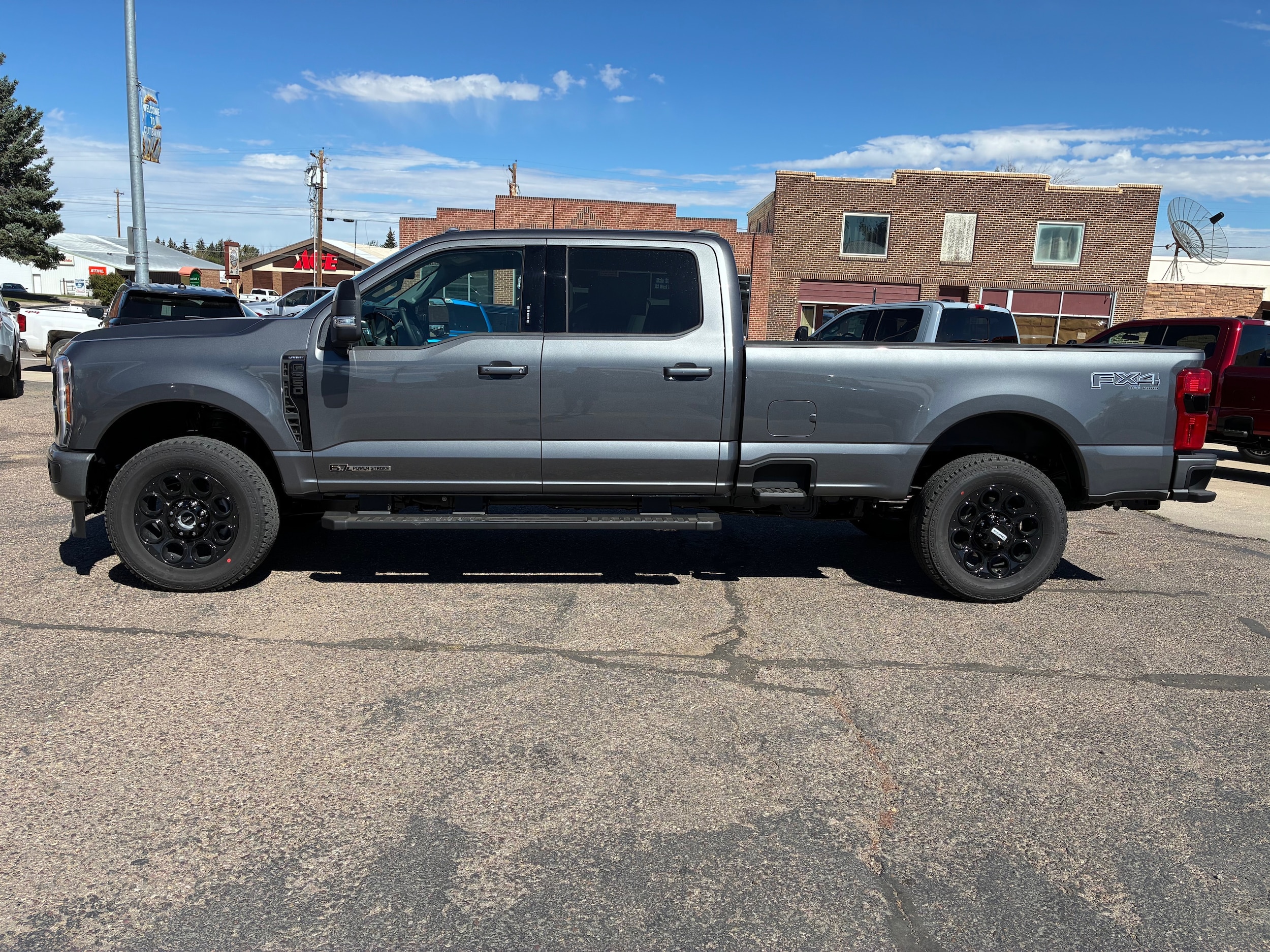 2026 Ford Super Duty F-350&reg; Lariat&reg;