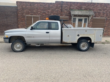 1996 Dodge Ram 2500 ST Extended Cab Short Bed Truck