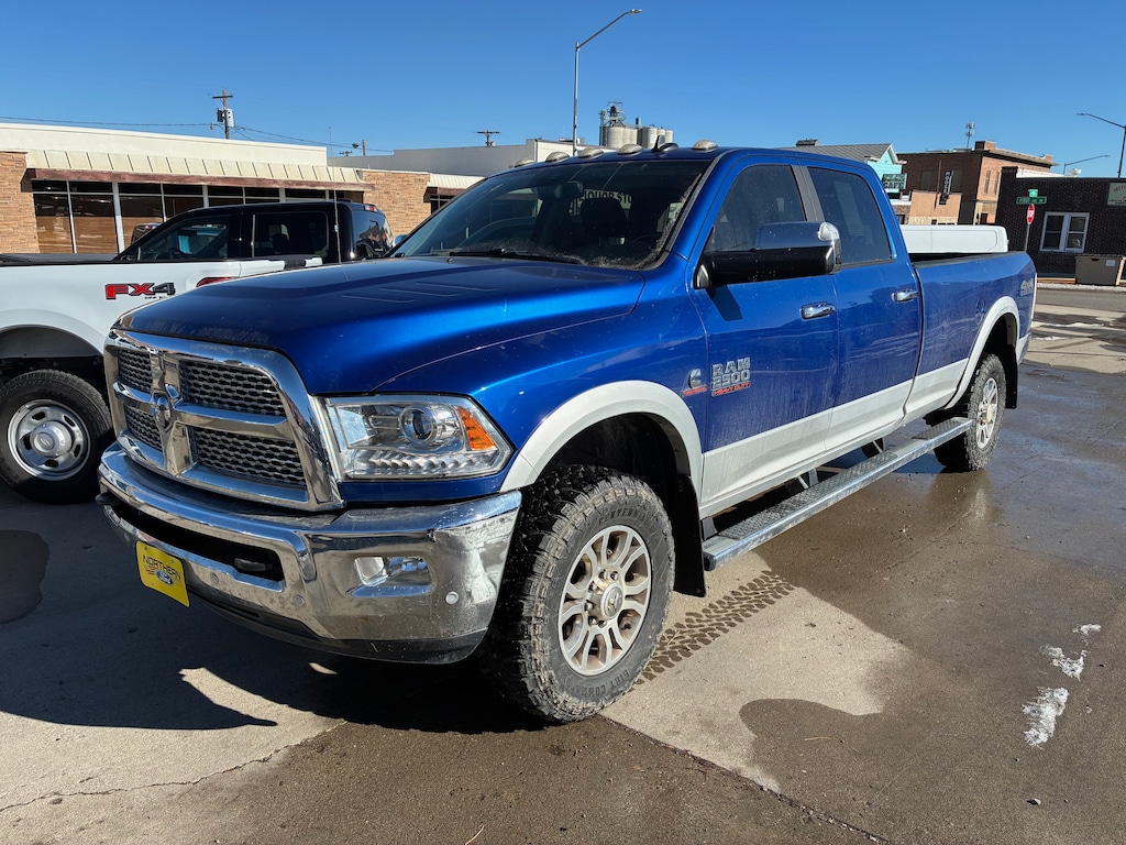 2017 Ram 2500 Laramie photo 2
