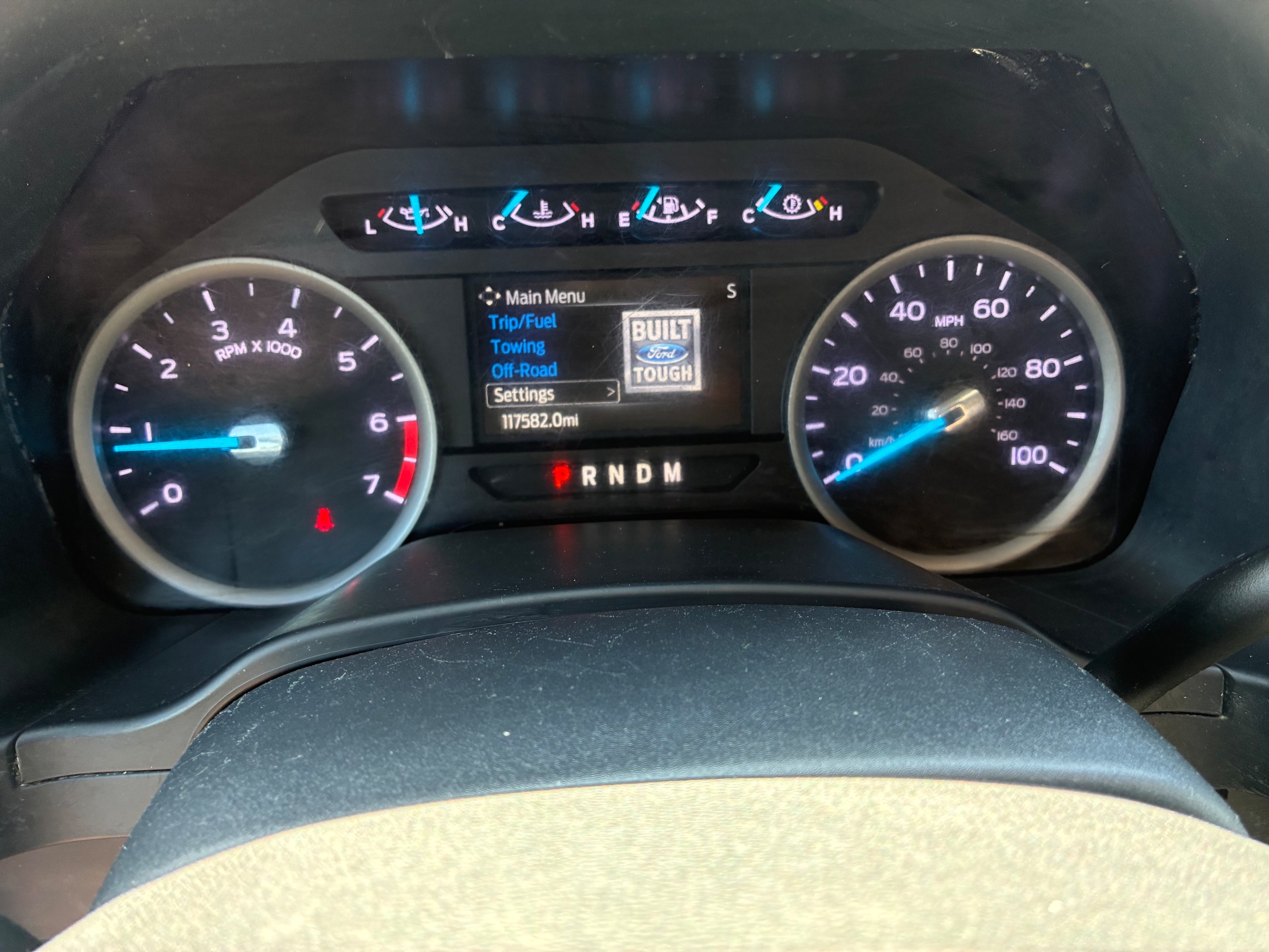 2022 Ford F-350 Super Duty XLT - Photo 8