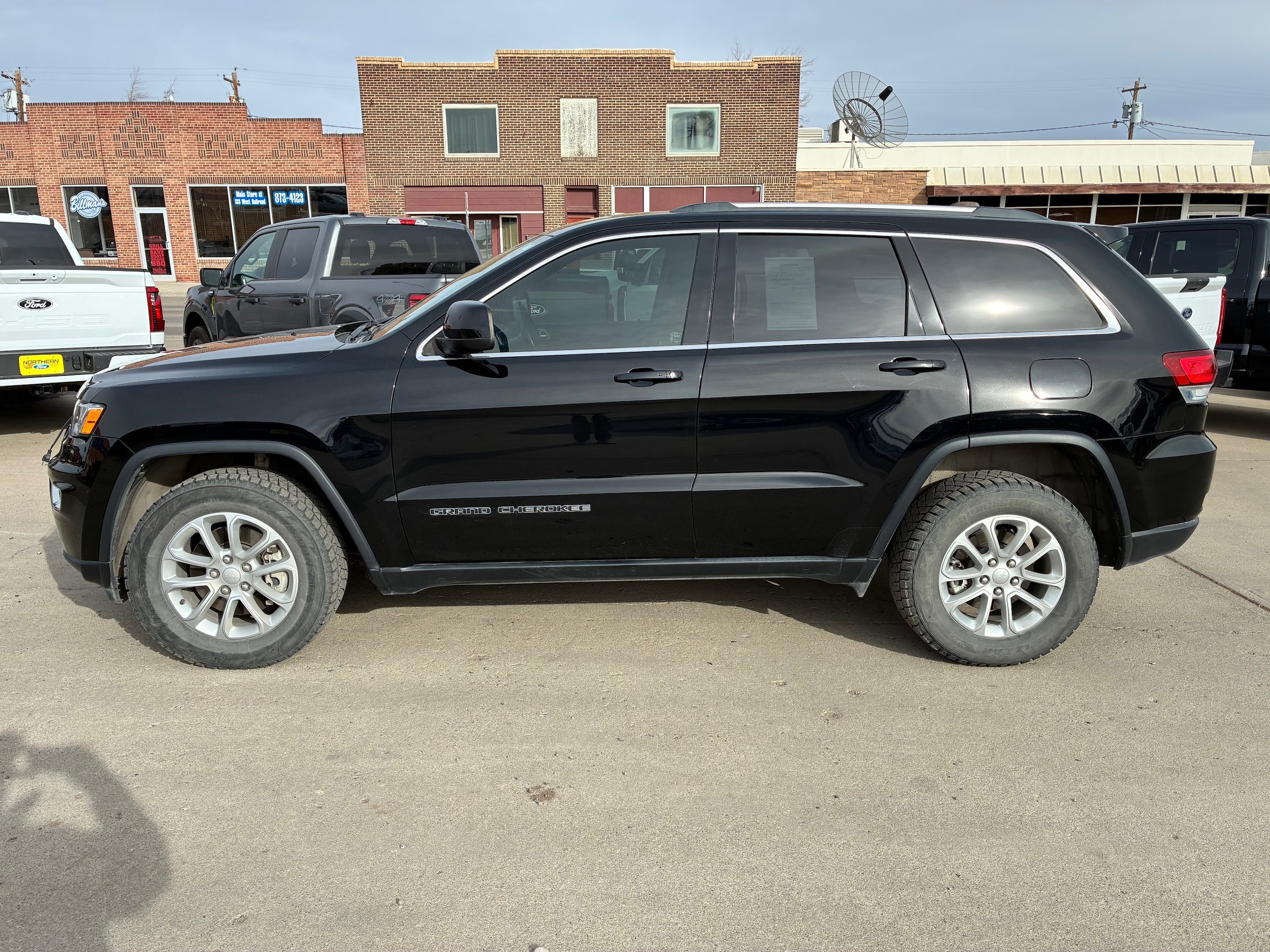 2021 Jeep Grand Cherokee Laredo E