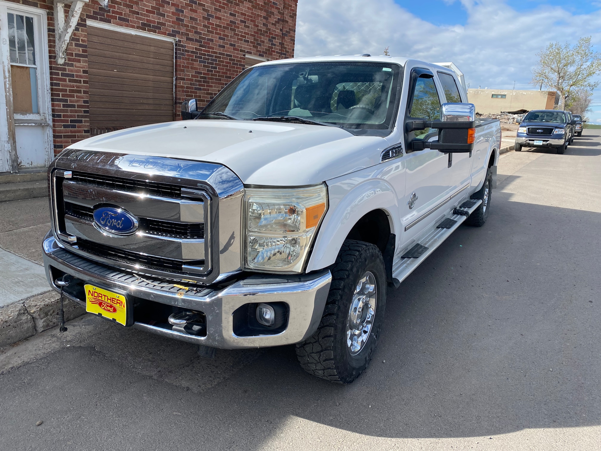 Used 2015 Ford F-350 Super Duty XLT with VIN 1FT8W3BT0FEA27513 for sale in Cut Bank, MT