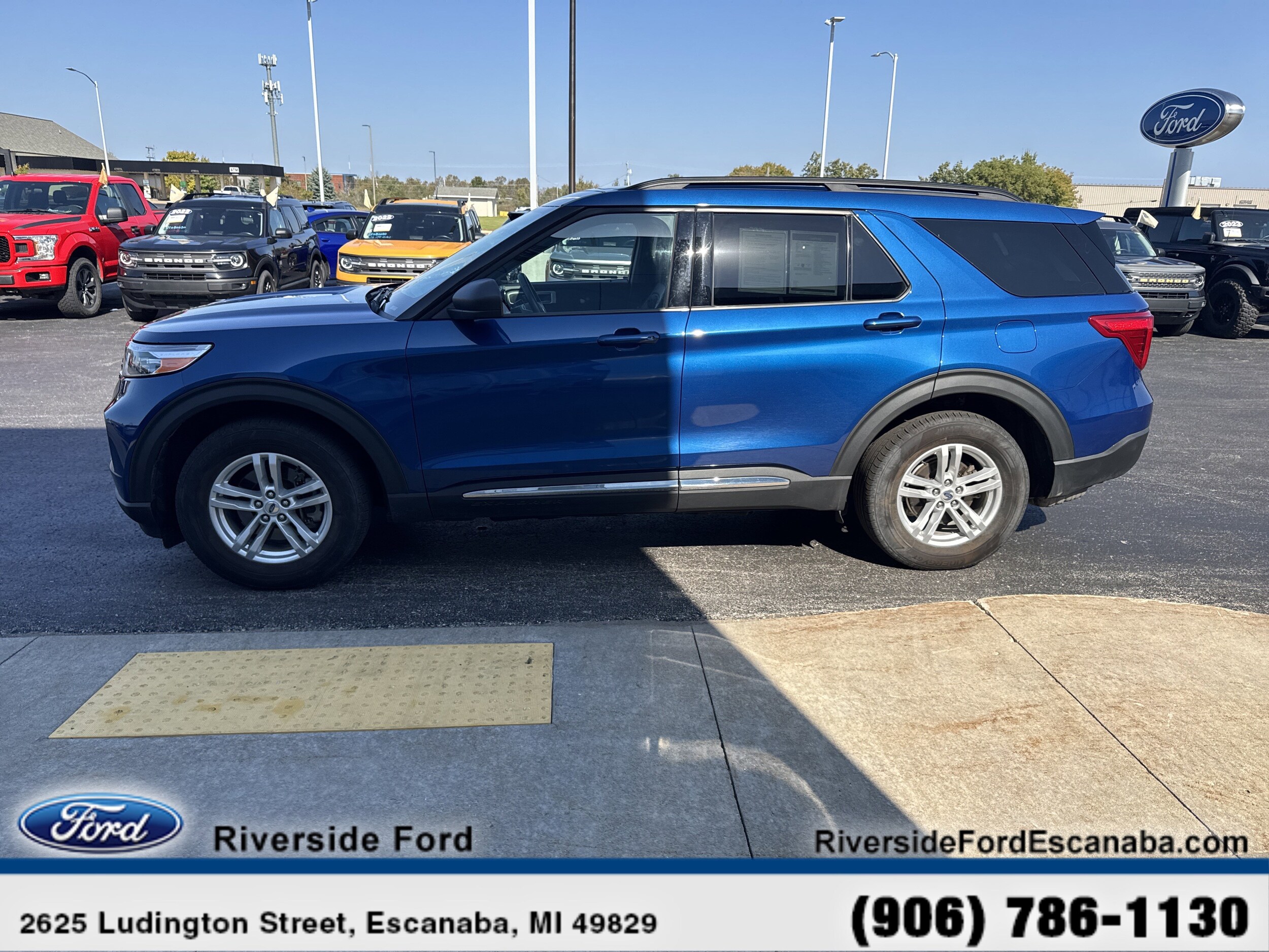 2021 Ford Explorer XLT photo 4