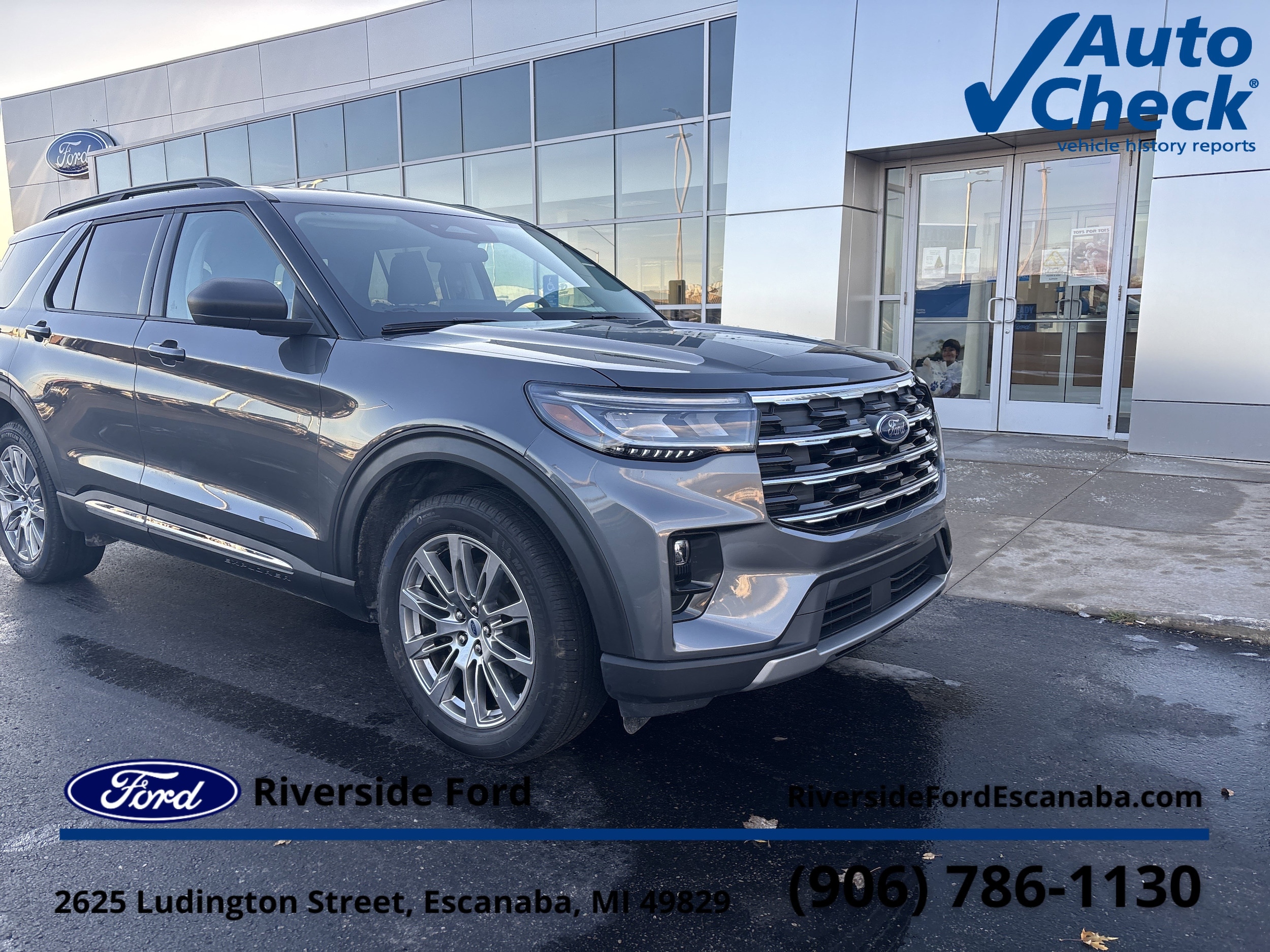 2025 Ford Explorer Active's photo