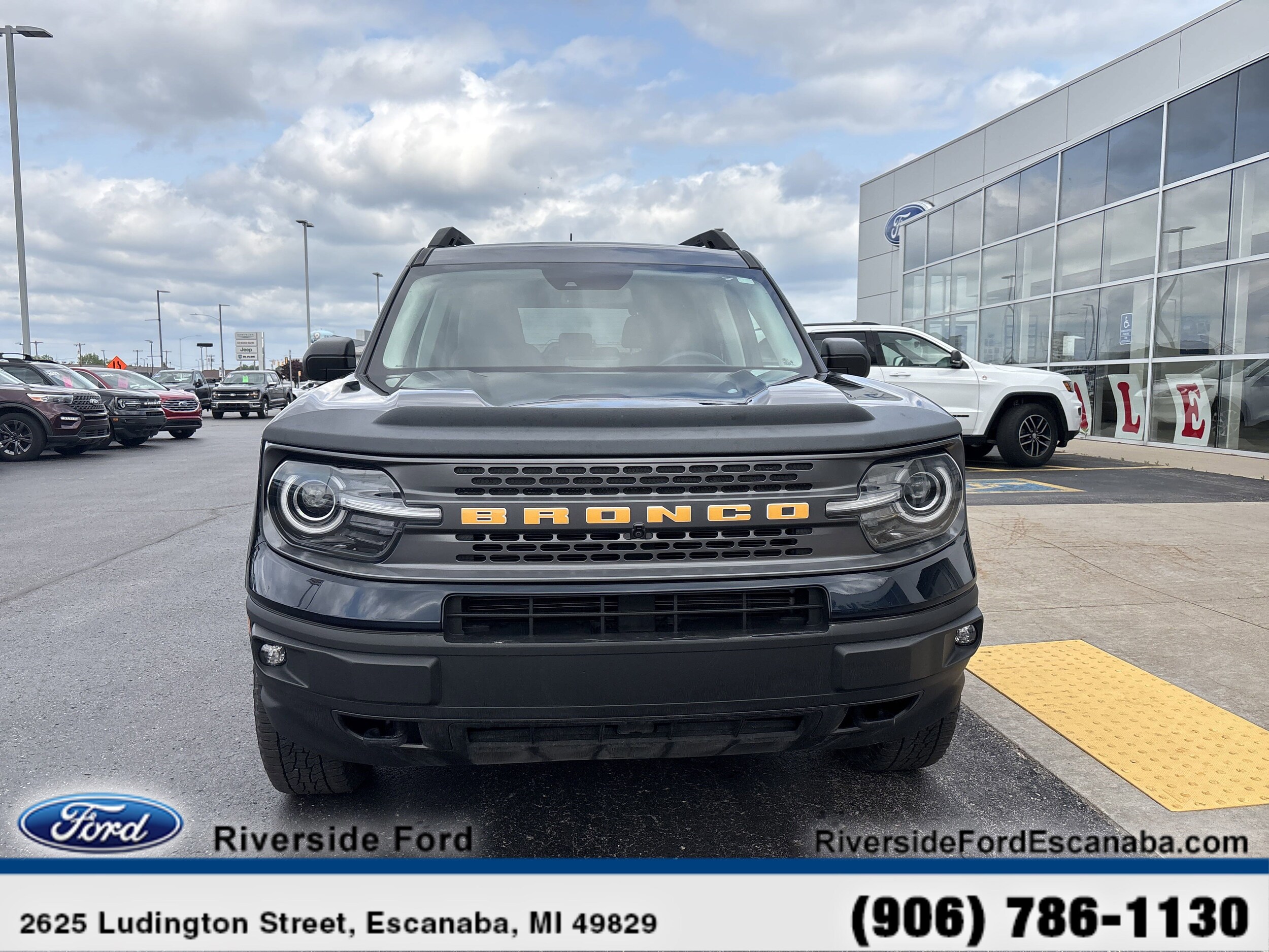 2022 Ford Bronco Sport Badlands photo 2