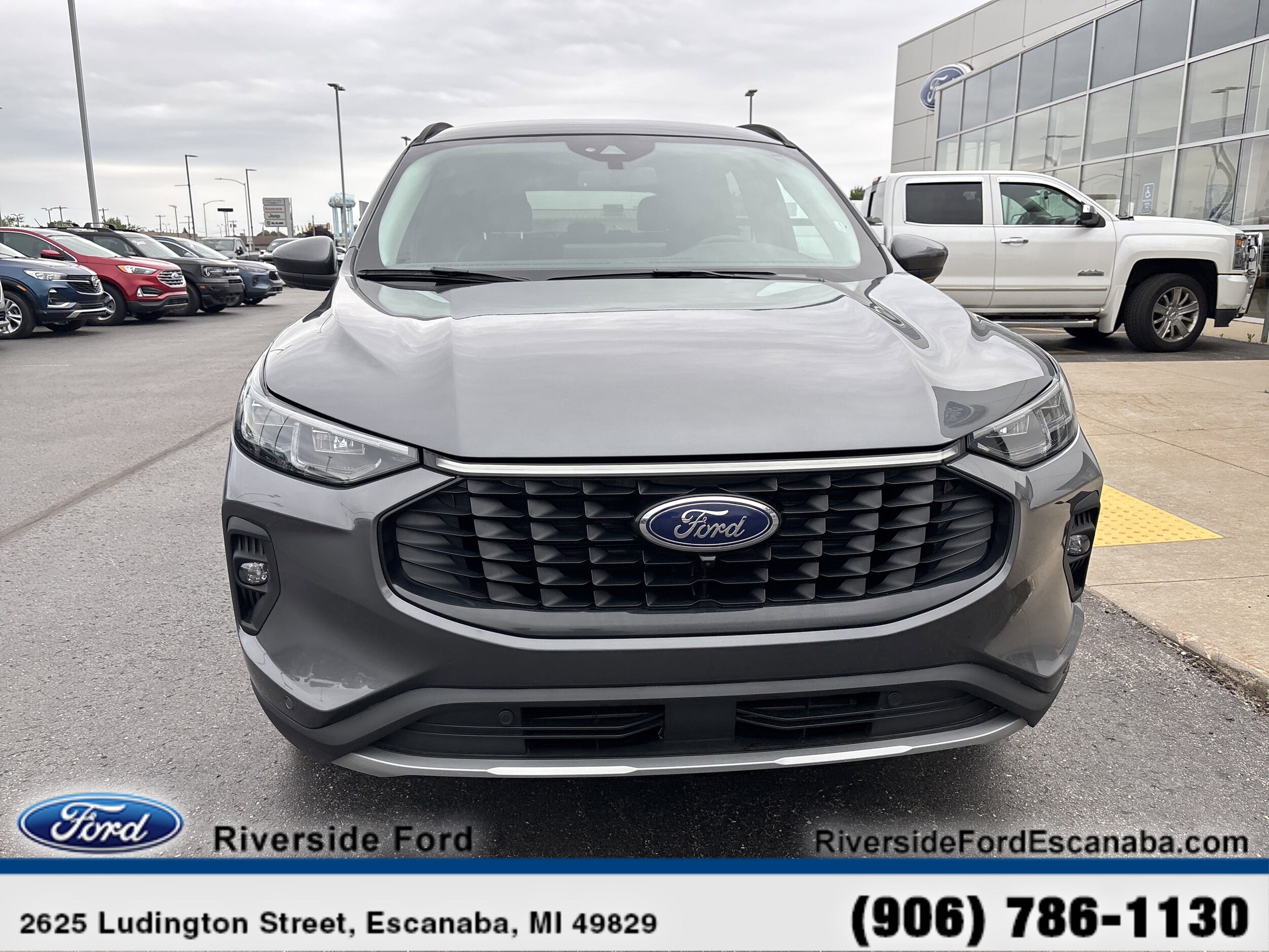 2024 Ford Escape Platinum photo 2