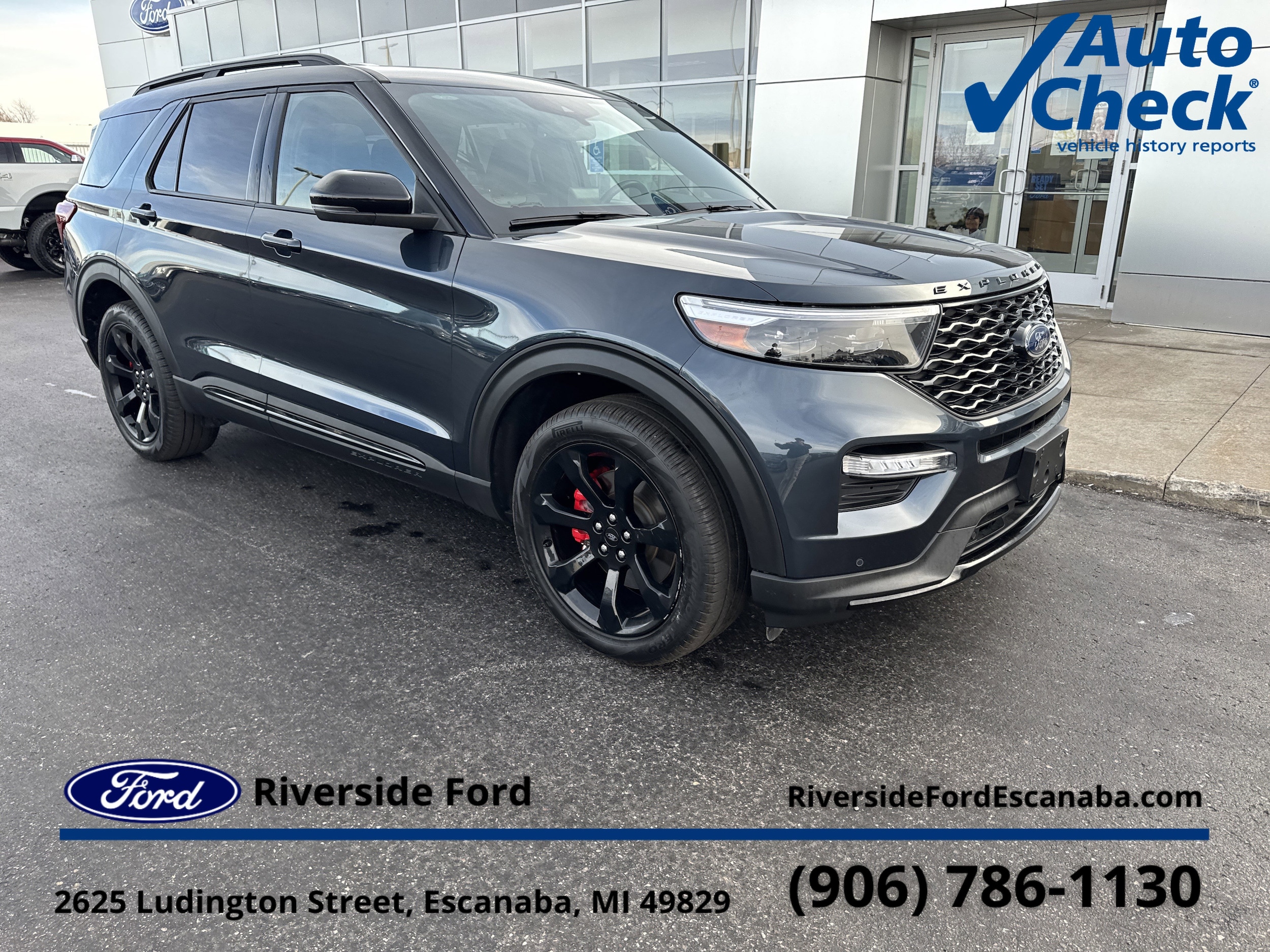 2024 Ford Explorer ST's photo