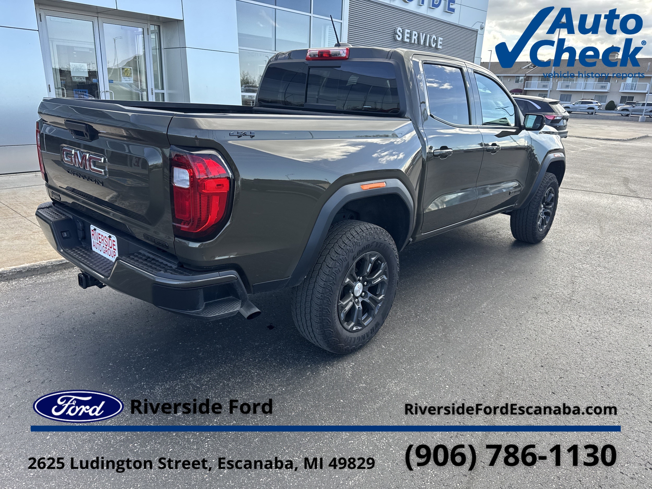 Vehicle Image 1