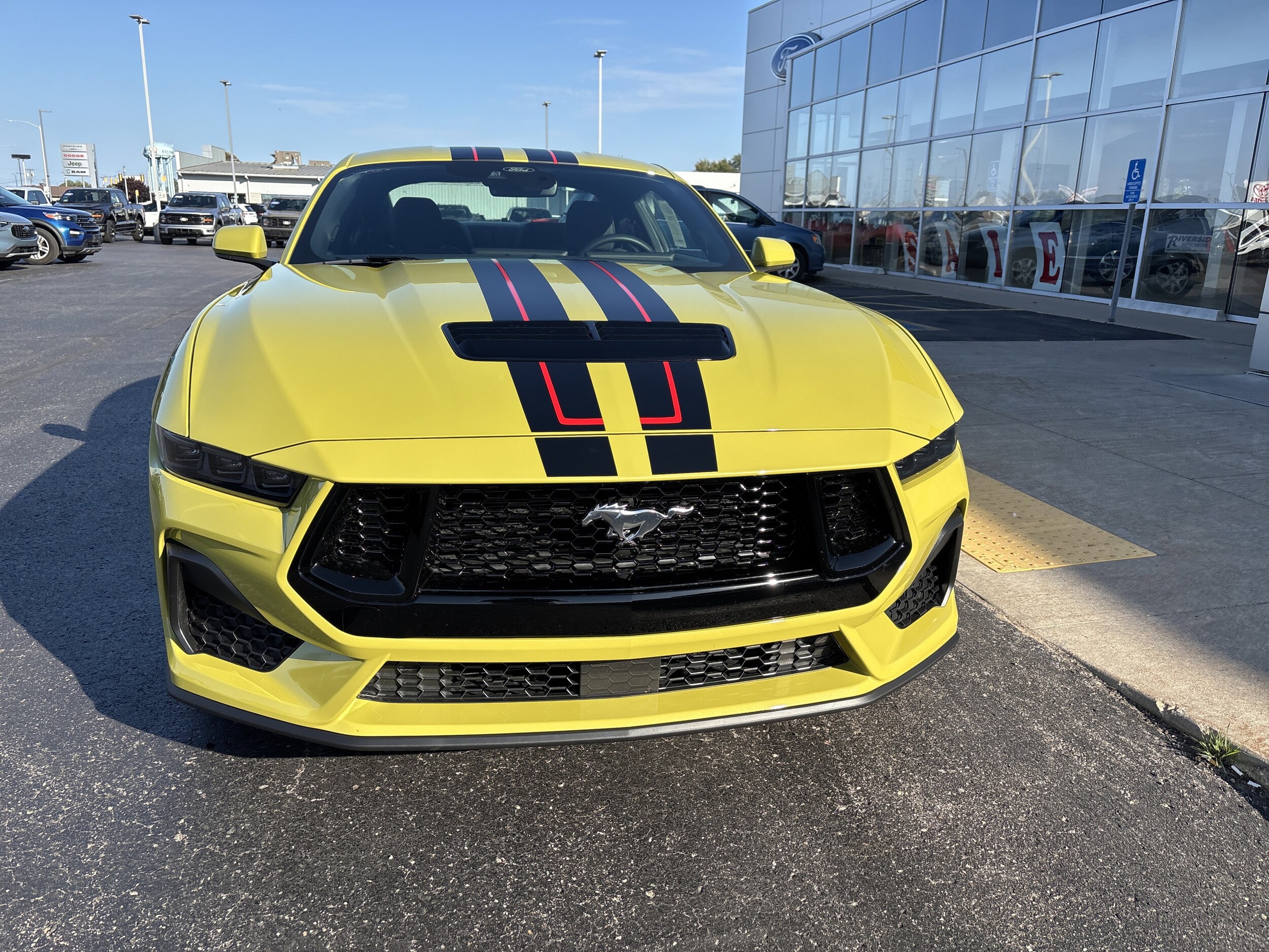 2025 Ford Mustang GT photo 2