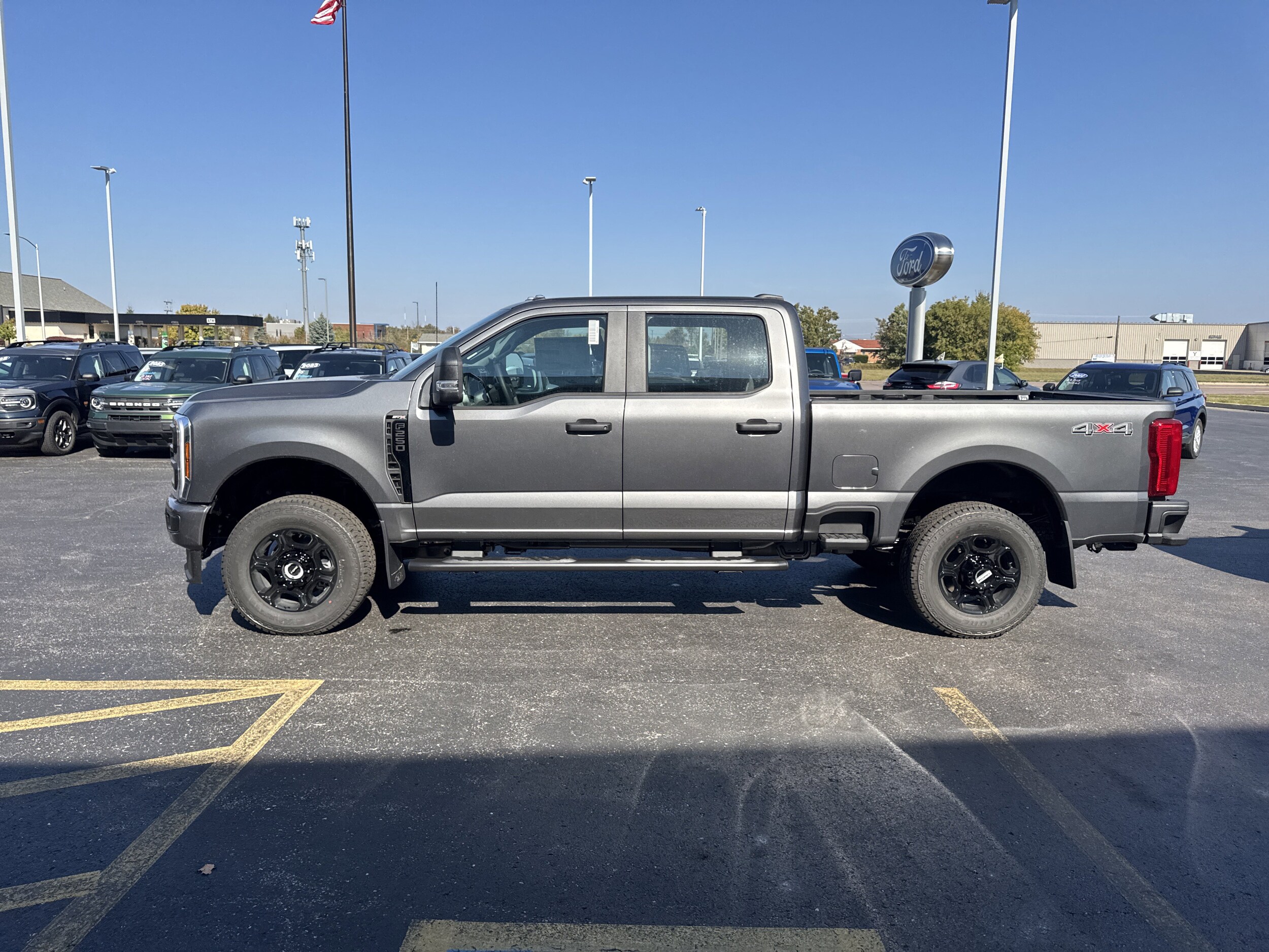 2026 Ford F-250 XL photo 4