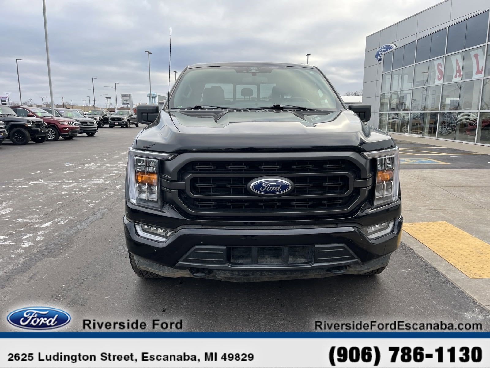 Used 2022 Ford F-150 XLT with VIN 1FTFW1E83NFB43252 for sale in Escanaba, MI