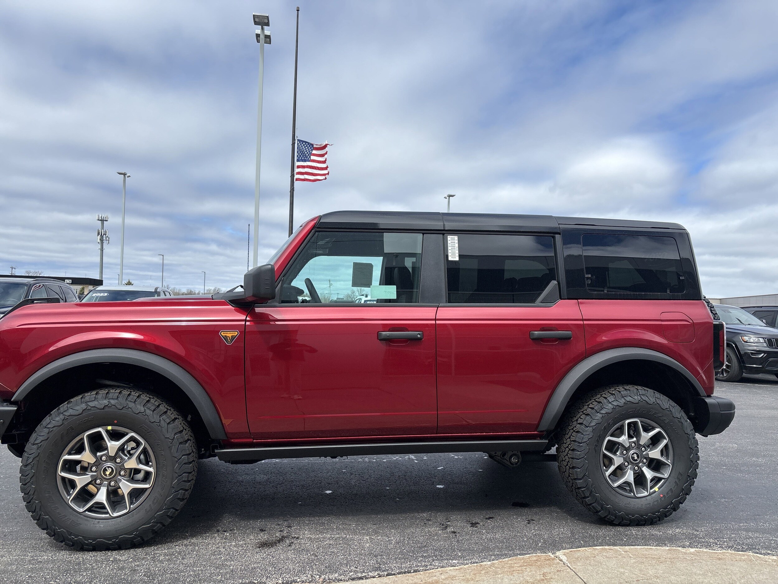 2025 Ford Bronco Badlands photo 4