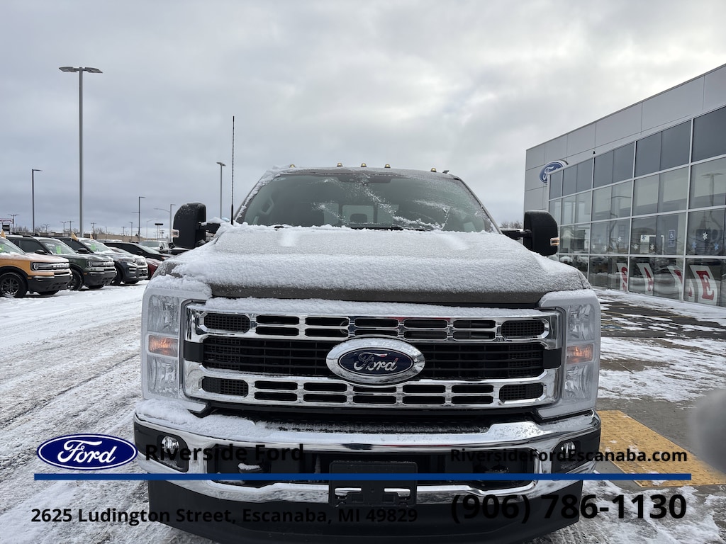 New 2026 Ford F-350 Truck Crew Cab