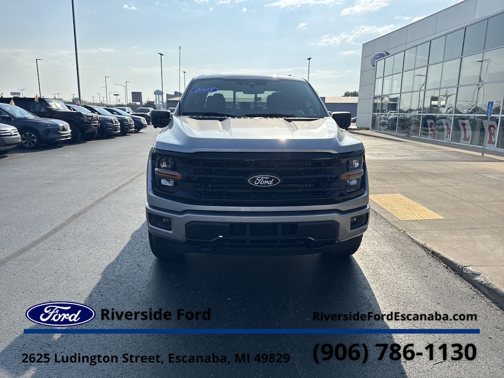 New 2025 Ford F-150 XLT Truck SuperCrew Cab