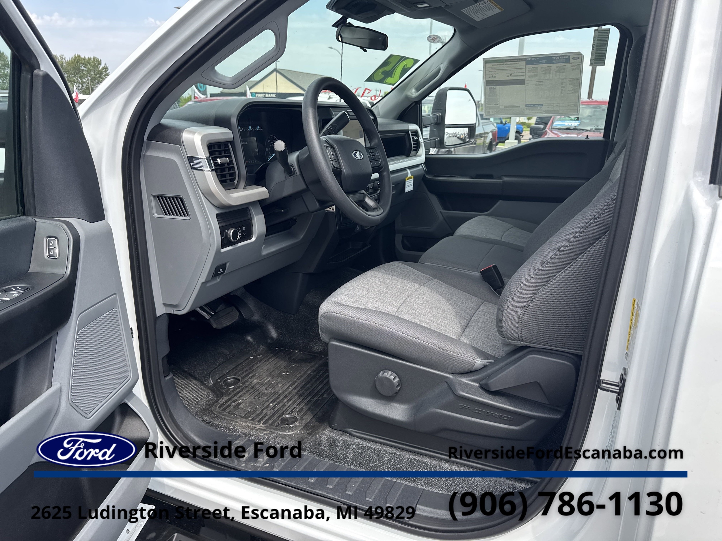 2025 Ford F-250 Super Duty XL - Photo 15
