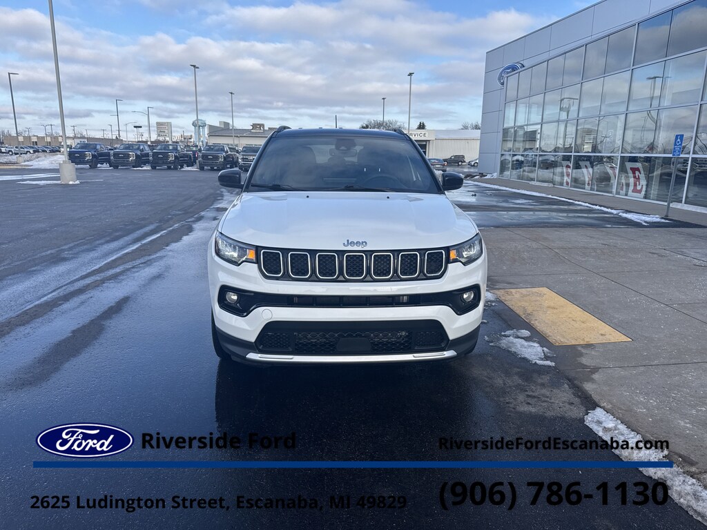 Used 2024 Jeep Compass Limited SUV