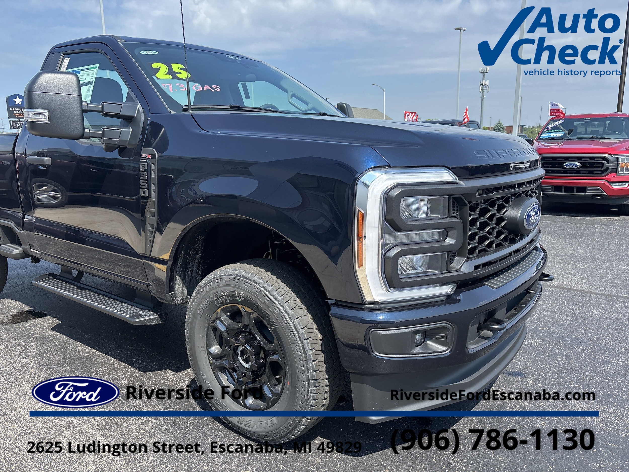 2025 Ford F-350 Super Duty XL's photo