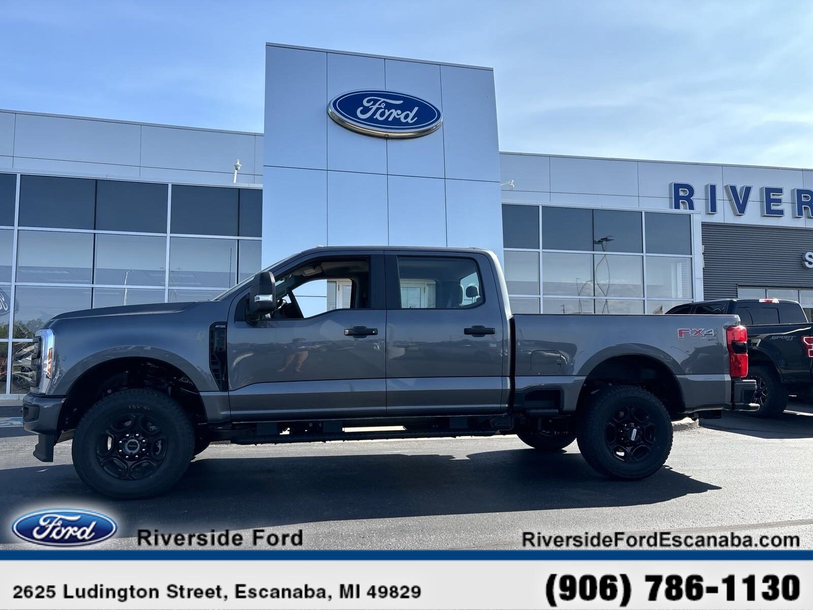 2024 Ford F-350 XL photo 4