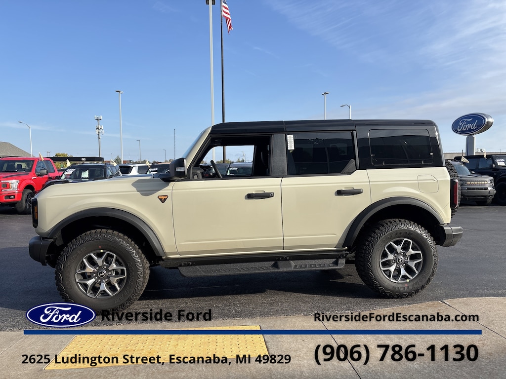 New 2025 Ford Bronco Badlands SUV