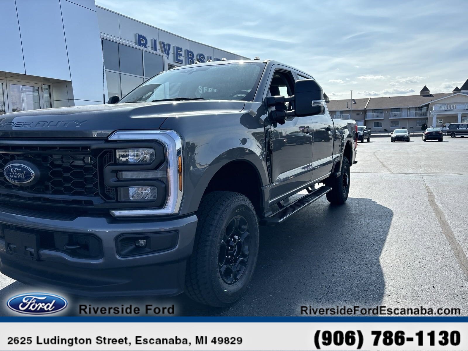 2024 Ford F-350 XL photo 3