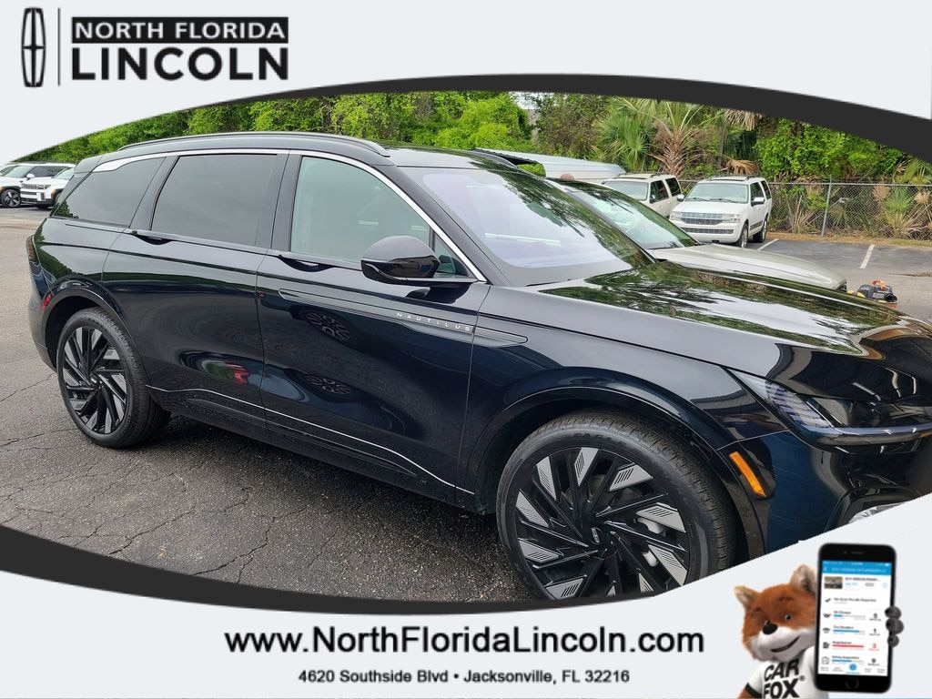 Certified 2025 Lincoln Nautilus Black Label SUV