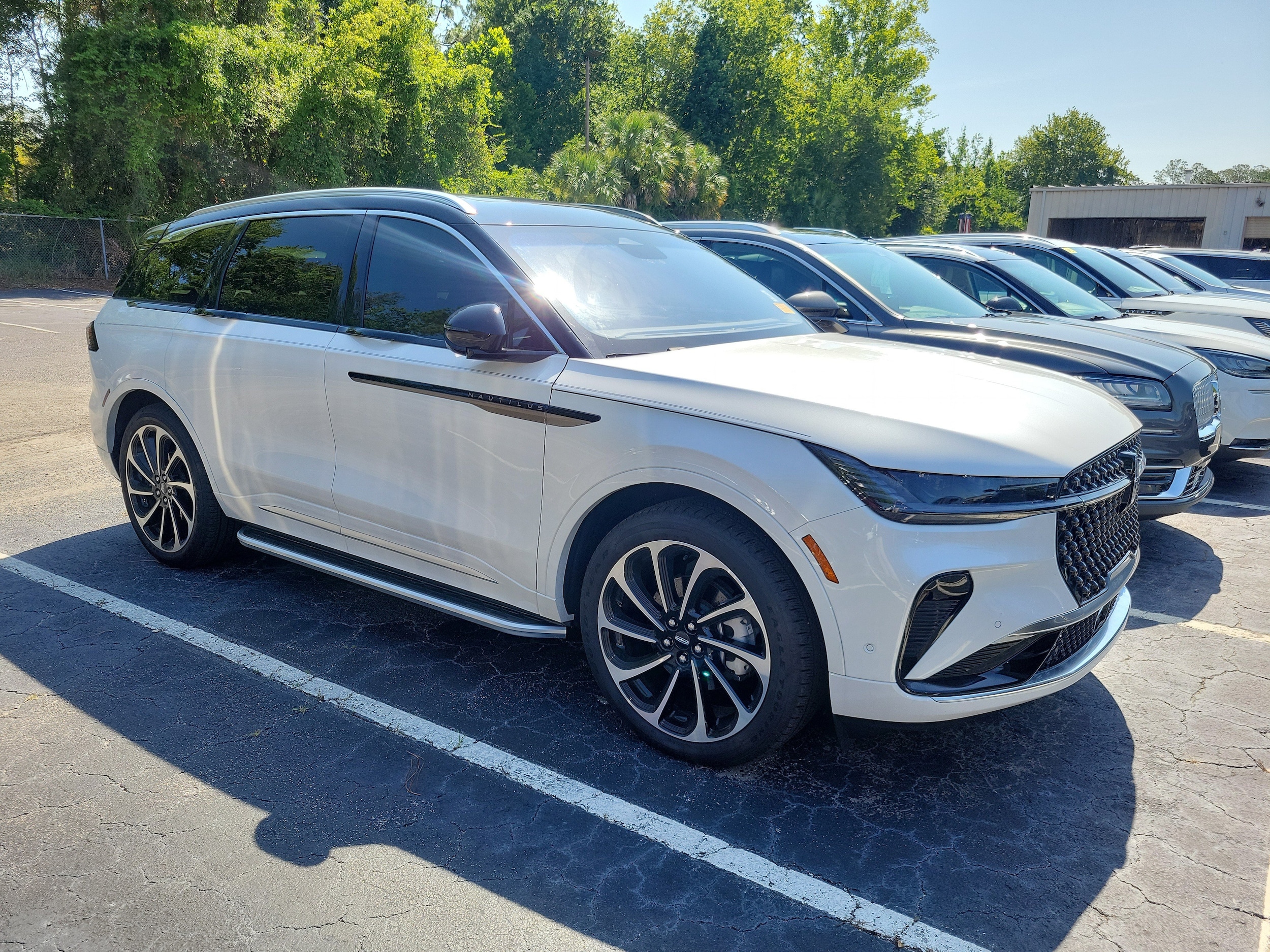 2024 Lincoln Nautilus Black Label AWD's photo