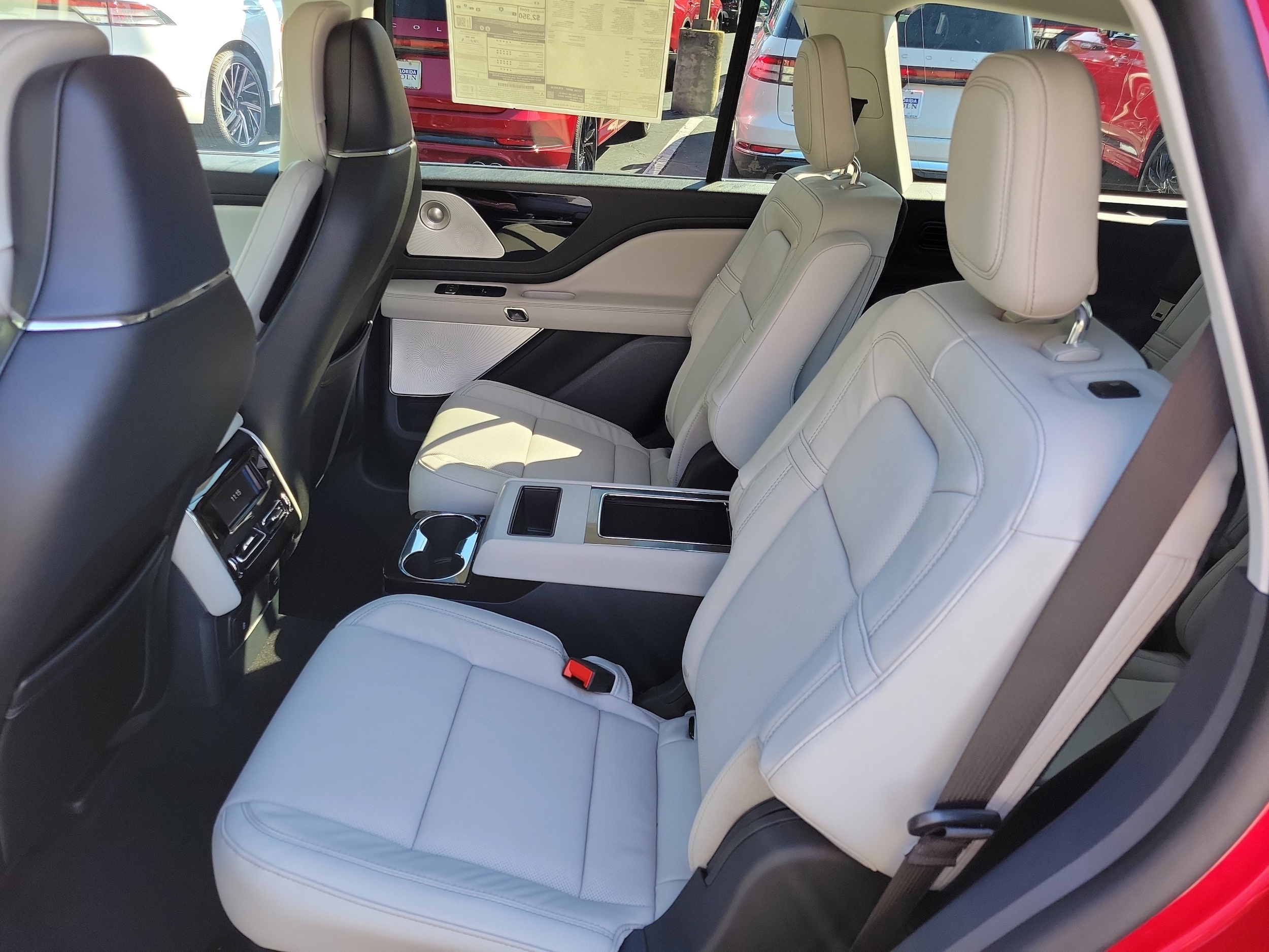 2026 Lincoln Aviator Reserve - Photo 17
