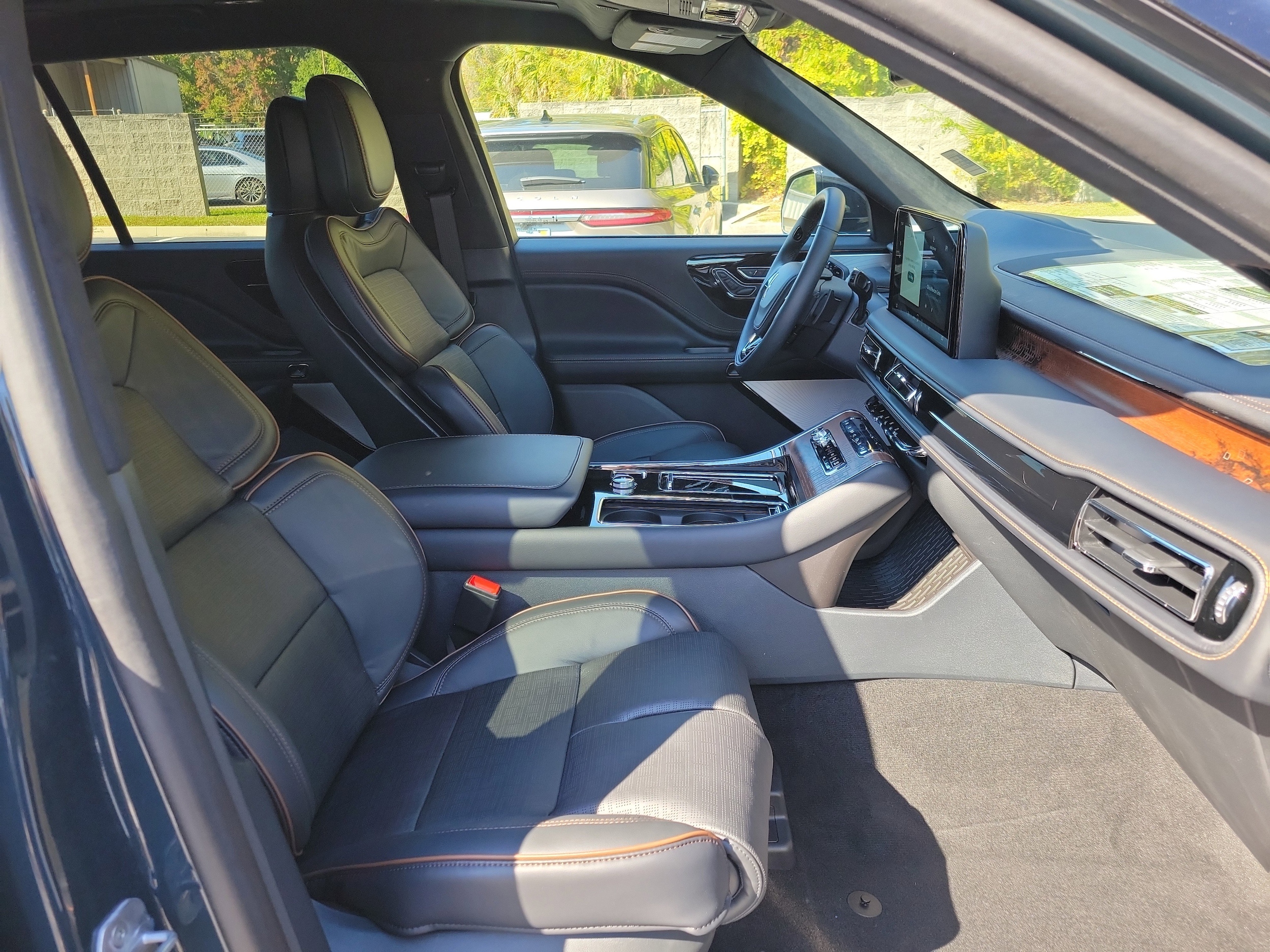 2025 Lincoln Aviator Black Label - Photo 10