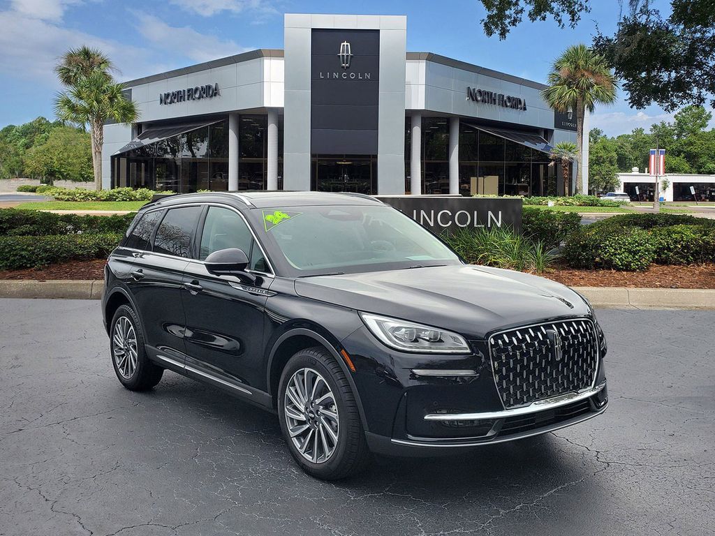 2024 Lincoln Corsair Reserve's photo