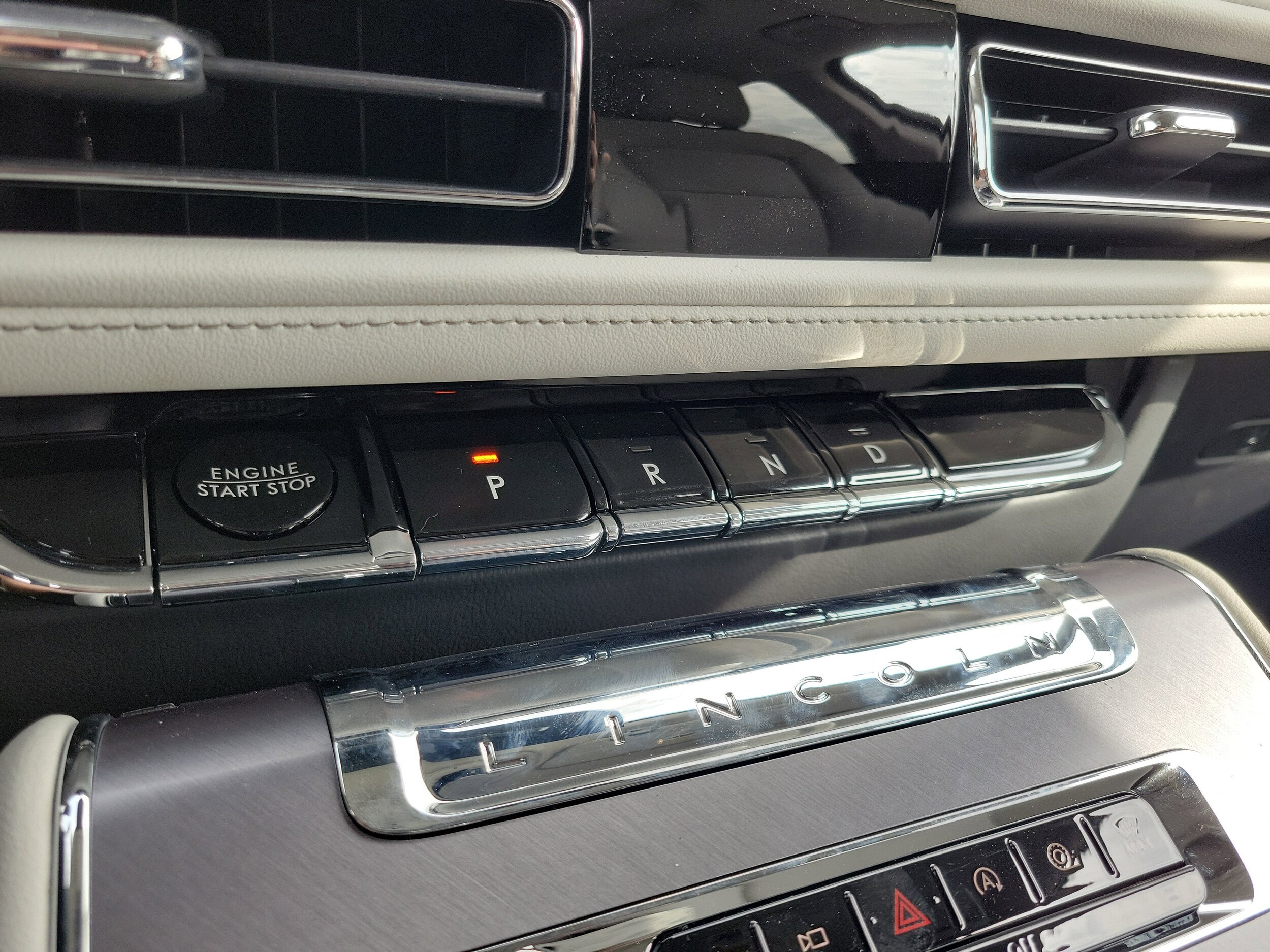 2026 Lincoln Aviator Premiere - Photo 32