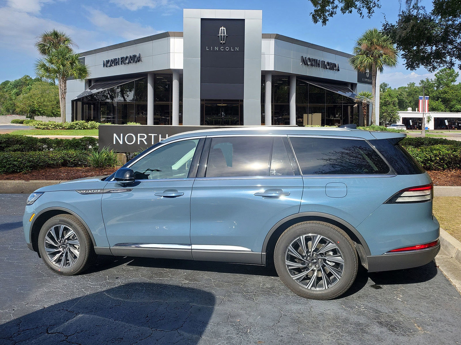 2026 Lincoln Aviator Premiere - Photo 4
